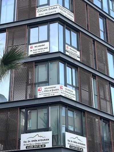 Çocuk diş hekimi Uzm. Dt. Ayşe Betül Demirciler Muayenehanesi