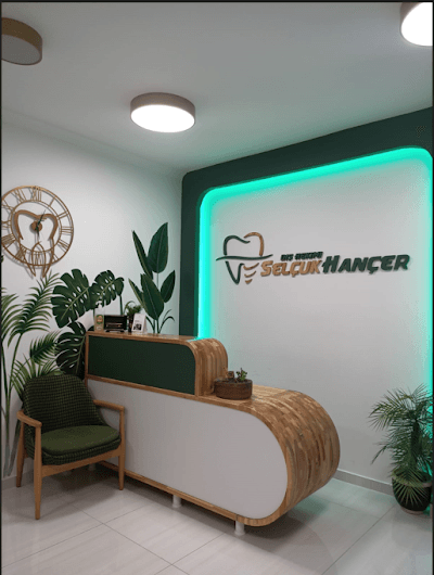 Diş Hekimi Selçuk Hançer