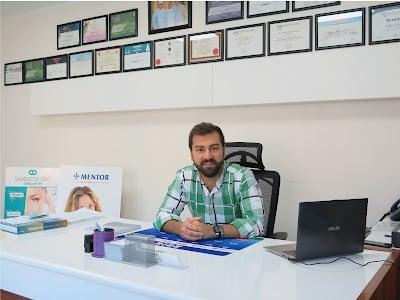 Op. Dr. Tuğrul Çelebi -Estetik ve Plastik Cerrahi Uzmanı