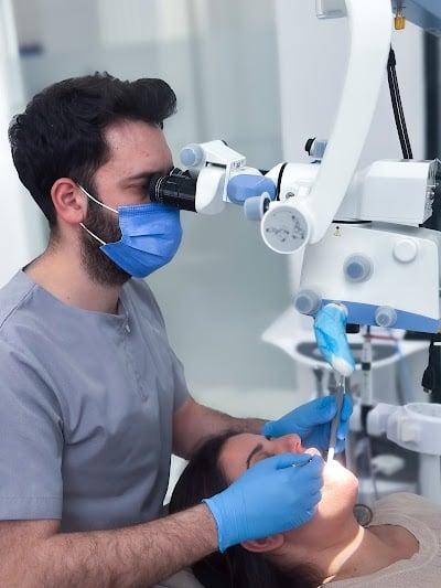 Tekirdağ Diş Hekimi Oğuz Berkay Akkaya