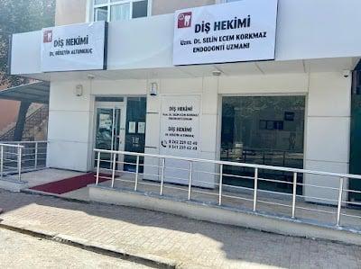 Uzm.Dt.Selin Ecem Korkmaz Muayenehanesi | Derince Kanal Tedavisi Uzmanı | Derince Diş Hekimi | Derince Endodonti