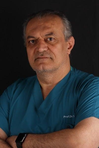 Prof. Dr. Yaşar Özkan Çene Cerrahisi ve İmplantoloji Uzmanı