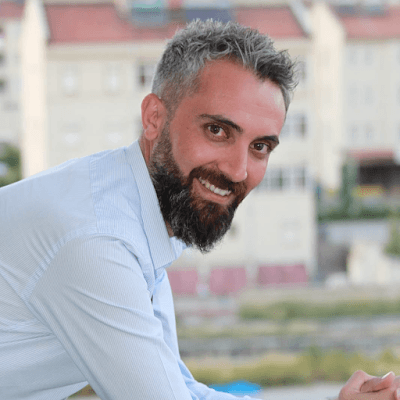 Doç. Dr. Dan Ahmet Erdem