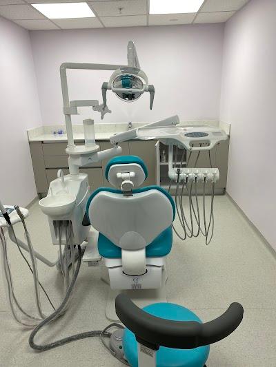 KOSTÜ AĞIZ VE DİŞ SAĞLIĞI UYGULAMA VE ARAŞTIRMA MERKEZİ