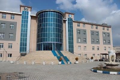 Yüzüncü Yıl Üniversitesi Diş Hekimliği Fakültesi