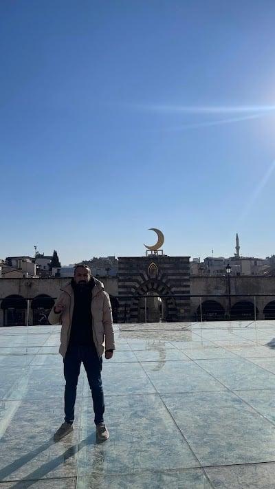 Op. Dr. Serkan Ademoğlu , Gastroenteroloji Cerrahisi , Genel Cerrahi , Onkolojik Cerrahi