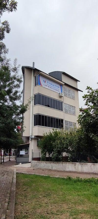 Uzm. Dr. Vasfiye Ayhan - Cildiye/Dermatoloji/Deri ve Zührevi Hastalıkları/Estetik Uygulamalar