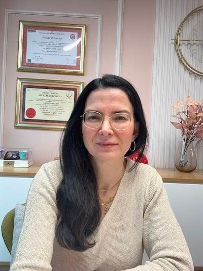 Nişantaşı Çocuk Nöroloji Kliniği Doç. Dr. Tuğçe Aksu Uzunhan