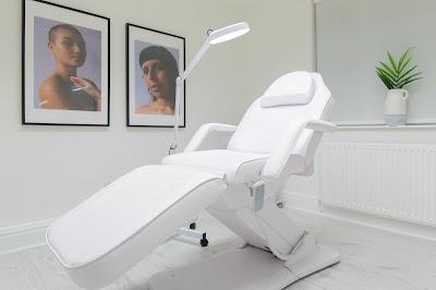 skiin - Dermatologist & Skin Care Clinic Manchester