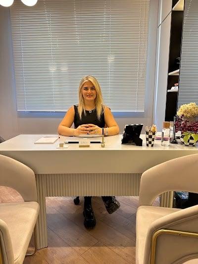 Op. Dr. Merve Cavıldak