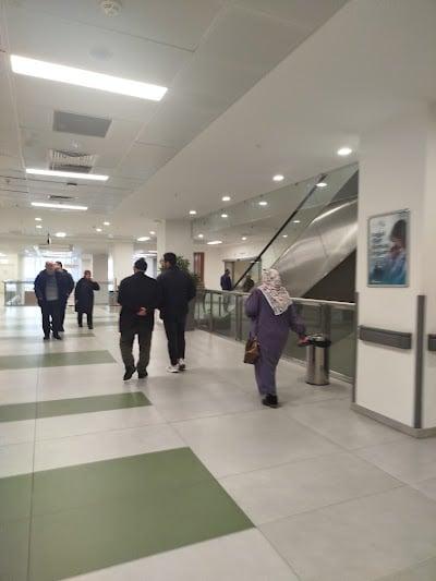 Ortopedi Doktoru Deniz Eşkin