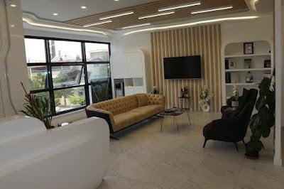 Dr.Hu Ağız Ve Diş Sağlığı Polikliniği | Konya Diş Hekimi, İmplant, Zirkonyum, Gülüş Tasarımı