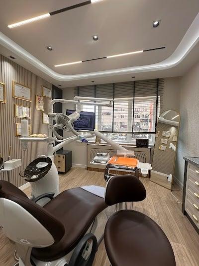 Sümeyye Demir Diş Kliniği