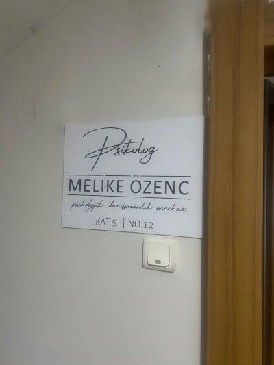 Melike Özenç