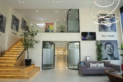 Dentzade Ağız Ve Diş Sağlığı Polikliniği üsküdar | Diş İmplantı | Ortodonti Kliniği