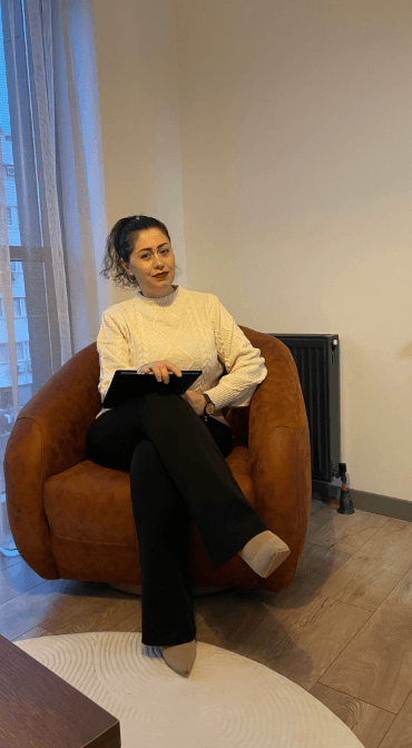 Uzman Aile Danışmanı Gamze Akyol Fırat Simurg Birey, Çift ve Aile Çalışmaları Ofisi