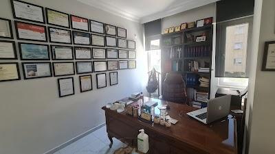 Doç. Dr. Fikret Eren Estetik, Plastik, Rekonstrüktif Cerrahi Kliniği Fikret Eren