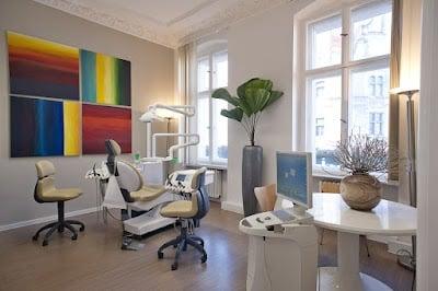 Zahnzentrum Neukölln Zahnarzt Althoff & Kollegen Berlin