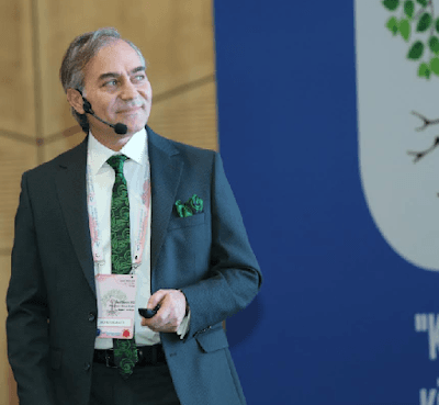 Uzm. Dr. Mustafa Karakan