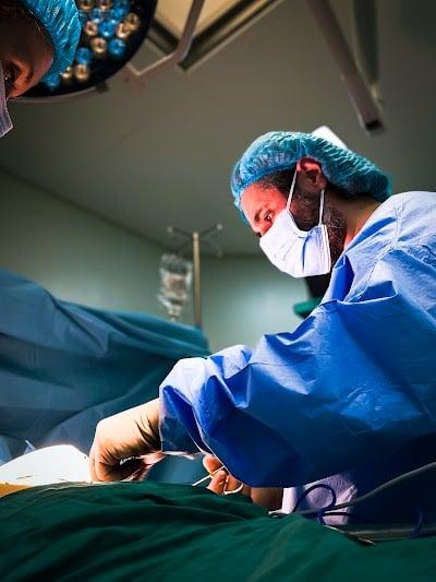 Prof Dr Selahattin Özmen, MD, FACS, FEBOPRAS