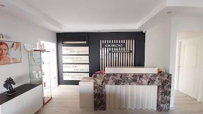 Dr. Spéc. Sibel Ünlü - Dermatoloji ve Estetik Merkezi