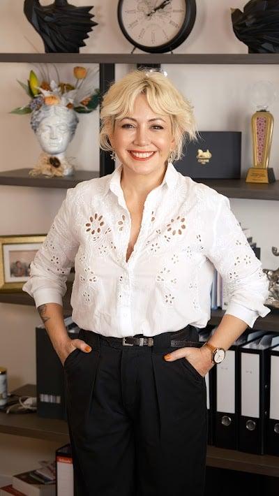 Uzm. Dr. Özen GÜÇLÜTÜRK