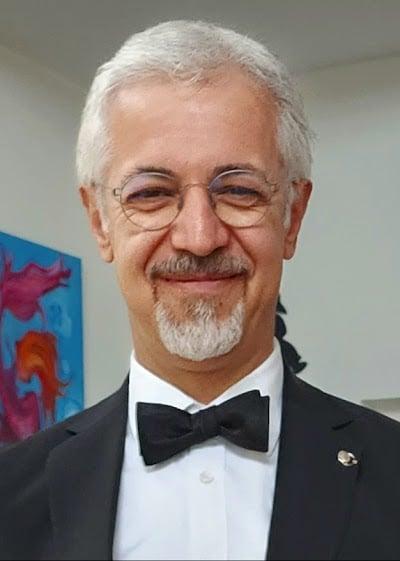 Prof. Dr. Bülent Dağlar Ortopedi ve Travmatoloji Uzmanı