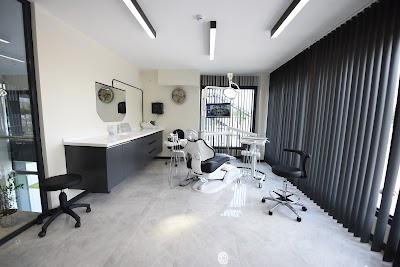 Parladent Ağız ve Diş Sağlığı Polikliniği