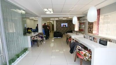 Özel Dr. Derm Polikliniği