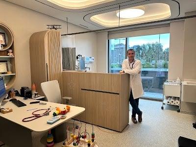 Doç. Dr. Önder Doksöz, Çocuk Kardiyolojisi Uzmanı