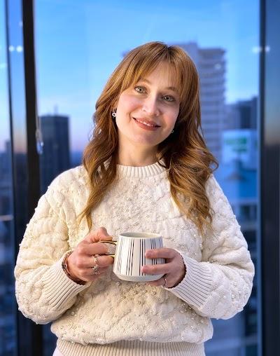 Doç Dr Özlem Taşoğlu Fiziksel Tıp ve Rehabilitasyon muayenehanesi