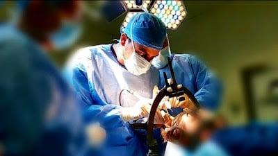 د لؤي حلالشه أخصائي جراحة الدماغ والأعصاب والعمود الفقري