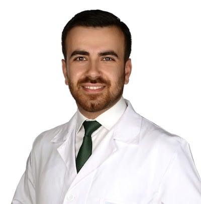 د. جراح Mehmet Kay