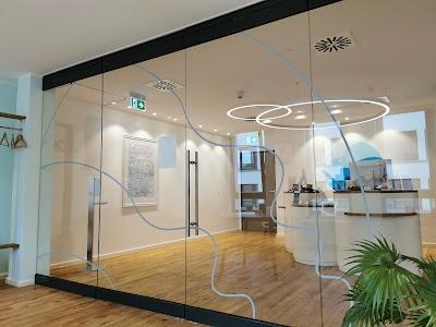 ELBE MKG PartG m.b.B. Priv.-Doz. Dr. Dr. Anders Henningsen und Dr. Dr. Holger Schön