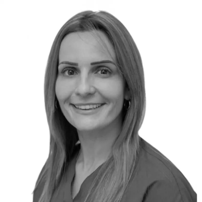 Dr Elaine Di Bernardi