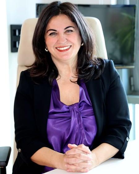 Проф. Gülfem Çelik