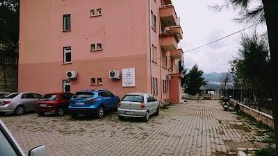 T.C. Sağlık Bakanlığı Karabağlar 9 Nolu Salih Omurtak Aile Sağlığı Merkezi