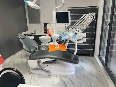 Diş Hekimi Uzay Alp Aktaş