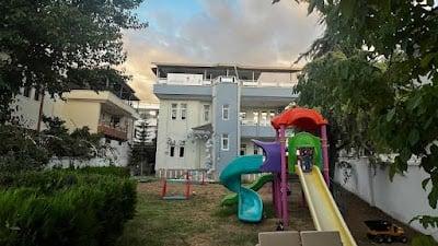 Kübra Meşe, Psikoloji