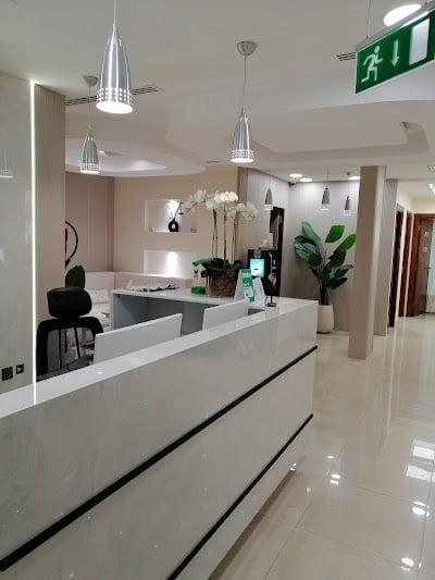 Dr. Suad Lutfi Specialist Clinic - عيادة الدكتورة سعاد لطفي