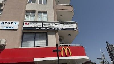 DENT 01 ÇENE CERRAHİSİ UZM. DR. Sadi Coşkun KANAL TEDAVİ UZMANI Uzm. Dr. Nihan Nazsız ve DİŞ HEKİMİ Görkem Güzel