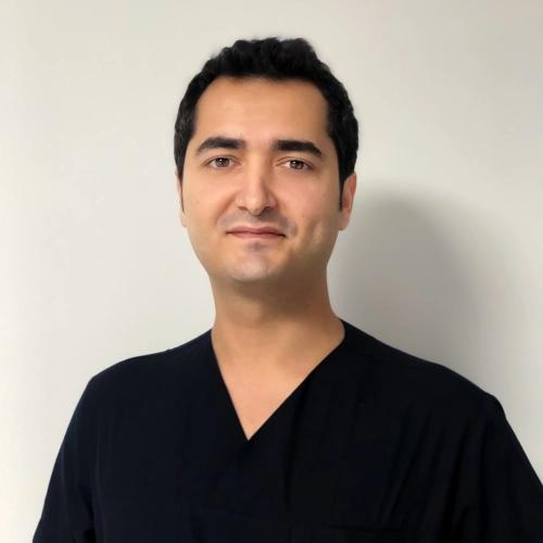 Uzm. Uzm. Dt. Yiğit Ali Özkubat